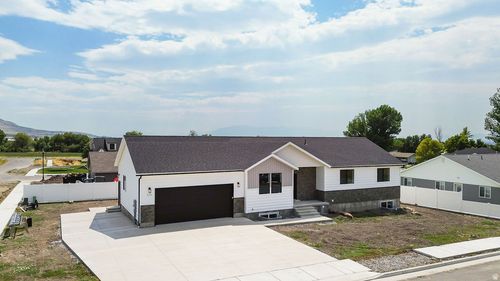 315 W 130 S, Richmond, UT, 84333-1642 | Card Image