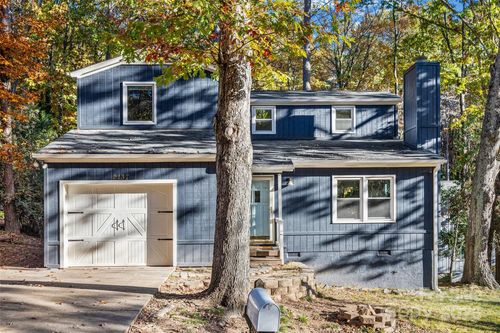 2137 Manawa Ln, Tega Cay, SC, 29708-8522 | Card Image