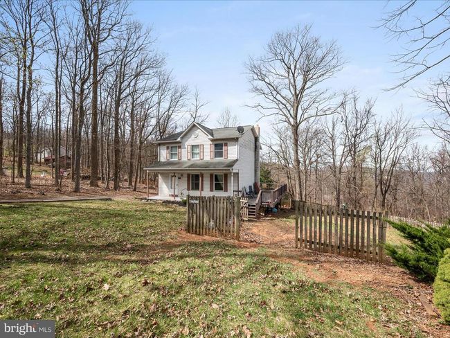 161 Apache Trl, House other with 3 bedrooms, 3 bathrooms and null parking in Chester Gap VA | Image 30