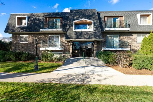 apt-3d-3222 Sanders Rd, Northbrook, IL, 60062-7151 | Card Image