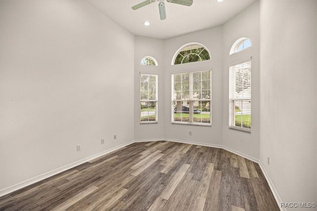 1125 W Beagle Run Loop, House other with 3 bedrooms, 2 bathrooms and 4 parking in Hernando FL | Image 16