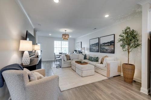 621 Thetford Aly, Brentwood, TN, 37027-1559 | Card Image