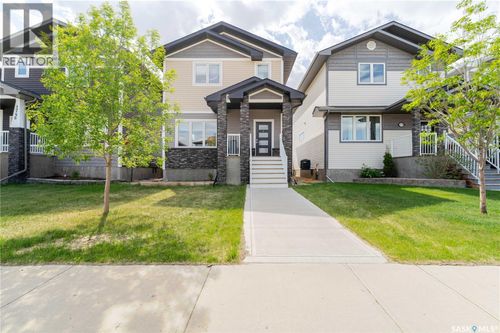 1750 11th Ave Nw, Moose Jaw, SK, S6J0B3 | Card Image