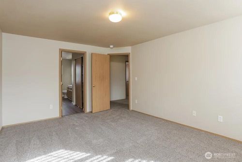 1-1623 201st St E, Spanaway, WA, 98387 | Card Image