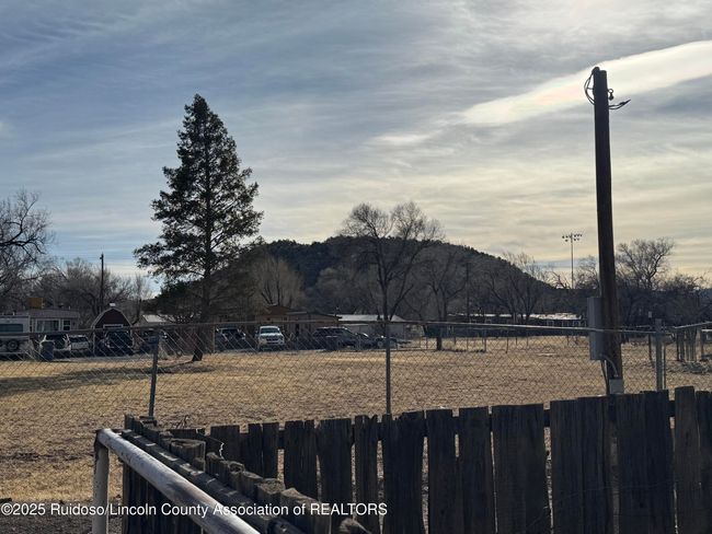 1 - 433 W 2 Nd St, Home with 3 bedrooms, 2 bathrooms and null parking in Capitan NM | Image 26