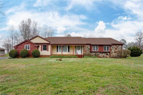 182 Pine Valley Road, Mocksville, NC, 27028 | Card Image