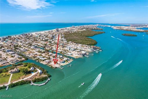 474 Washington Ct, FORT MYERS BEACH, FL, 33931-3734 | Card Image