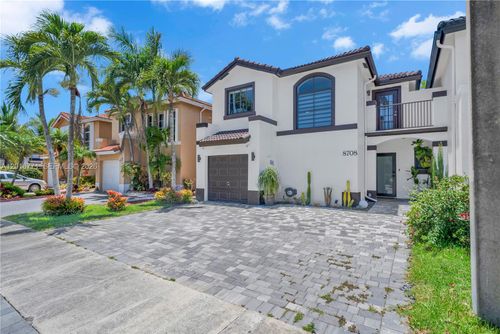 8708 Sw 159th Path, Miami, FL, 33193-5286 | Card Image