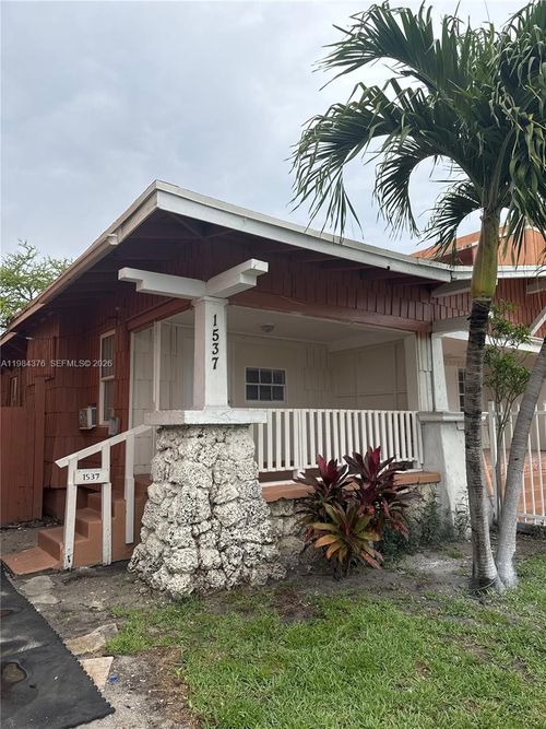 1537-1545 Nw 1st St, Miami, FL, 33125-5582 | Card Image