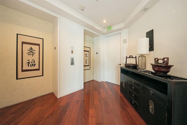 APT-801 - 990 Blvd Of The Arts, Condo with 3 bedrooms, 4 bathrooms and null parking in Sarasota FL | Image 5