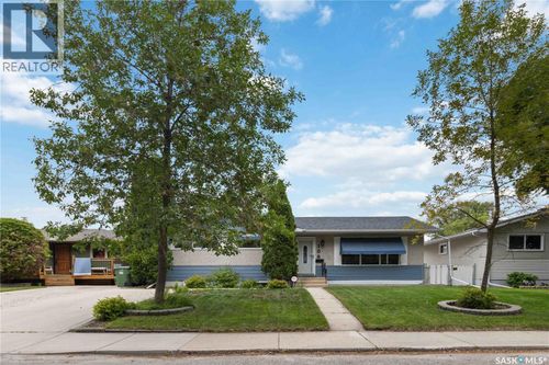 106 Phillips Cres, Saskatoon, SK, S7H3N1 | Card Image