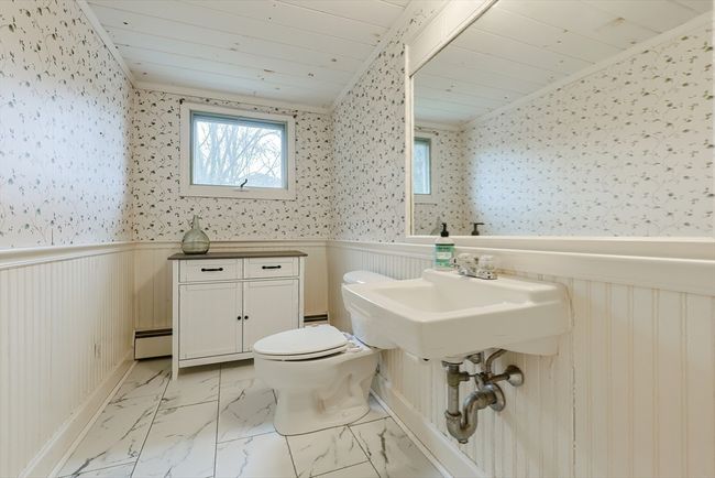 3 Squire Ln, House other with 3 bedrooms, 2 bathrooms and 6 parking in Bellingham MA | Image 32