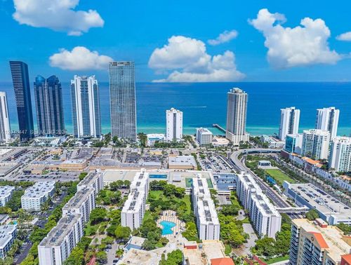 205-17011 N Bay Rd, Sunny Isles Beach, FL, 33160-3628 | Card Image