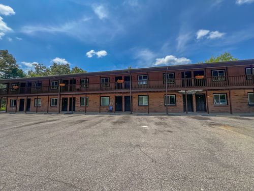 18-480 Ringgold Rd, Clarksville, TN, 37042-1413 | Card Image