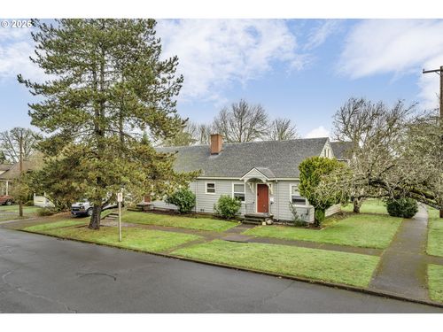 1701 Ash St, ForestGrove, OR, 97116 | Card Image