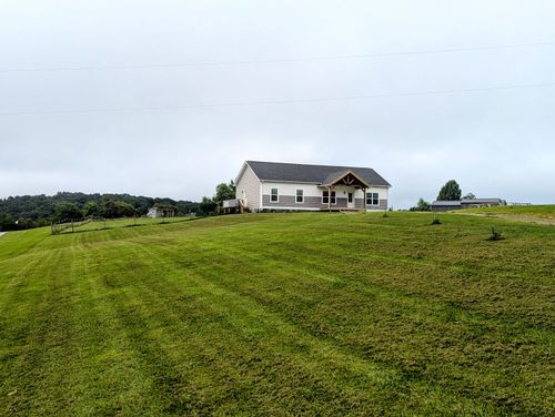 1345 Hale Rd Ne, Check, VA, 24072-3216 | Card Image