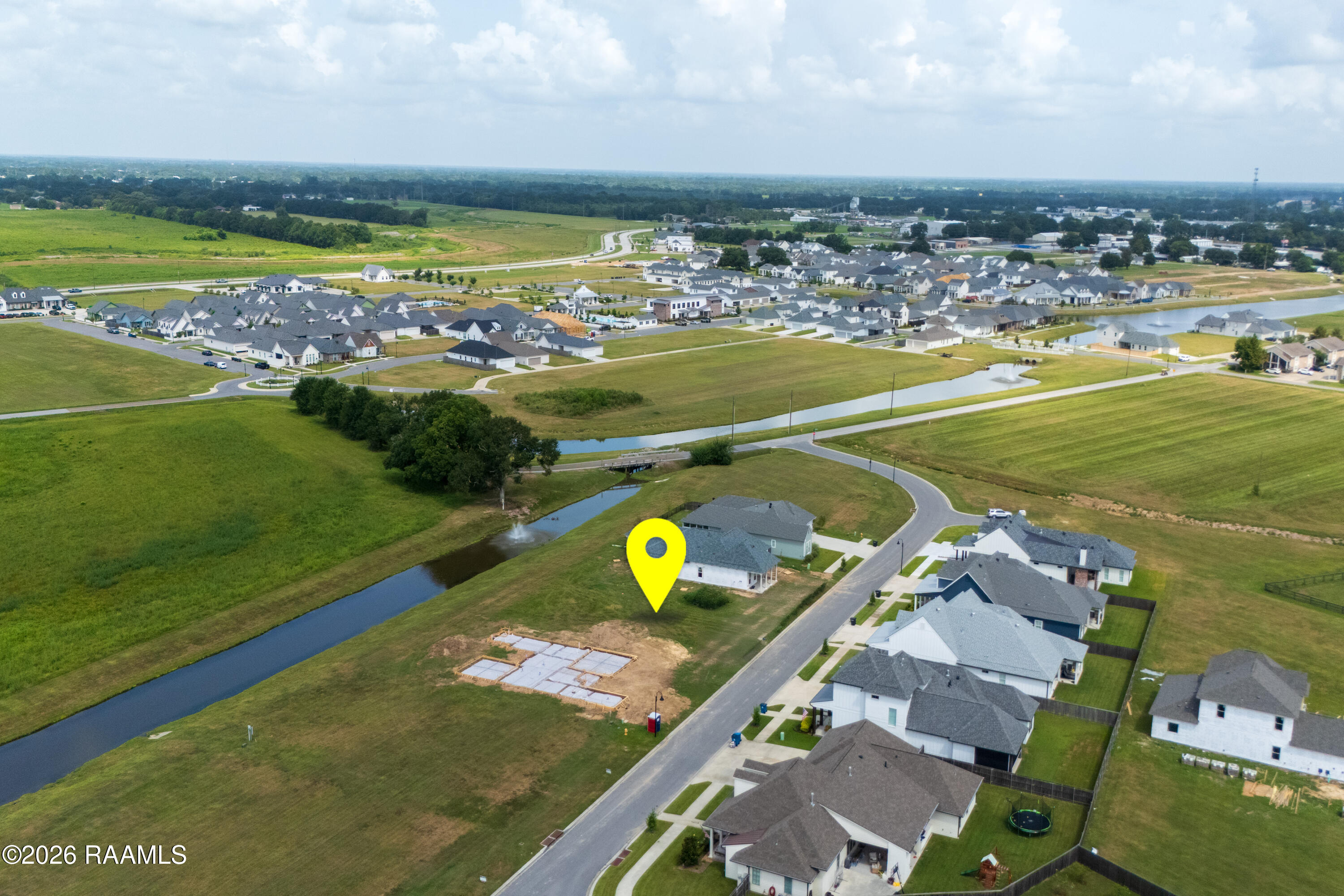 Land in Scott 4