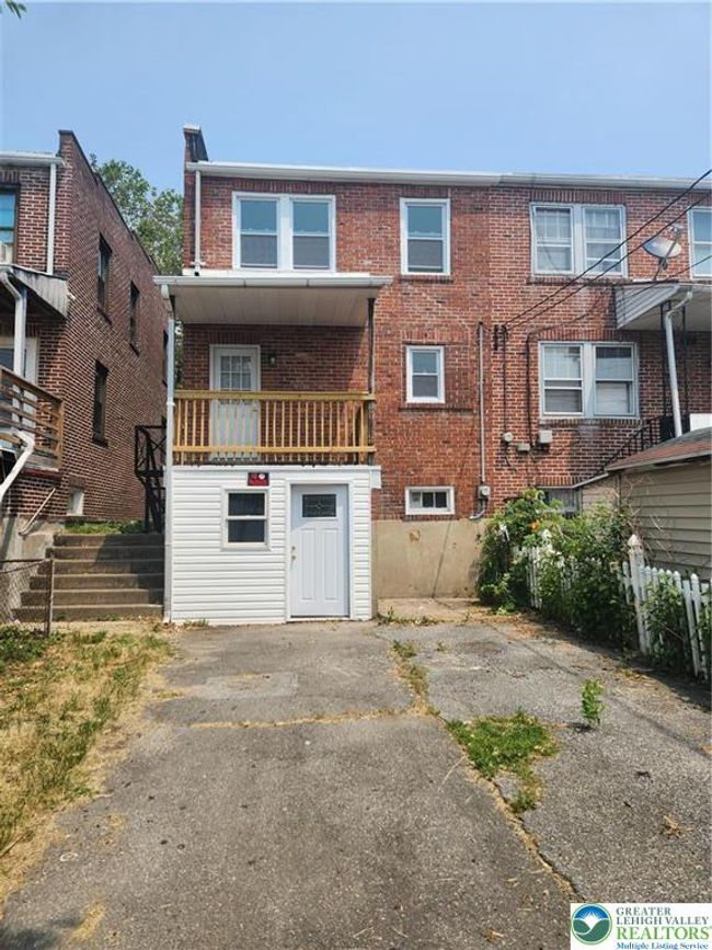 1720 Union Blvd, Townhouse with 3 bedrooms, 0 bathrooms and null parking in Allentown PA | Image 9