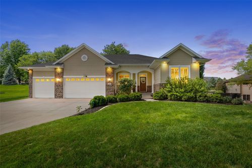 1506 Brown Deer Rd, Coralville, IA, 52241-1043 | Card Image