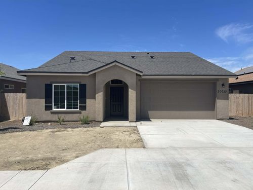 30625 Delancy Rd, Visalia, CA, 93291-9846 | Card Image