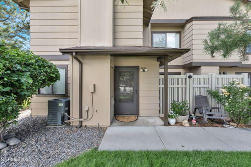 4777 Reggie Rd, Reno, NV, 89502-6396 | Card Image
