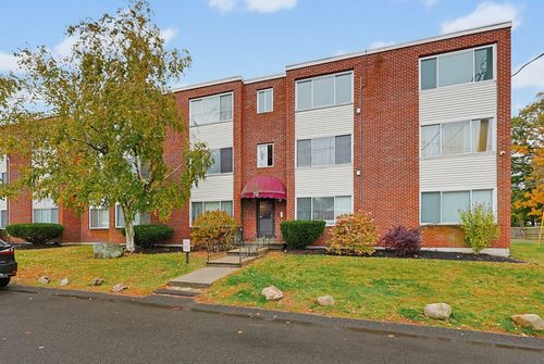 9-75-77 Colonel Bell Dr, Brockton, MA, 02301 | Card Image