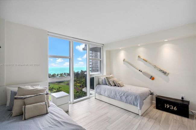 634 - 10275 Collins Ave, Condo with 2 bedrooms, 2 bathrooms and null parking in Bal Harbour FL | Image 15