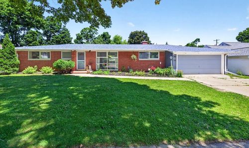 1304 Division Street, GREEN BAY, WI, 54303 | Card Image