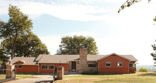 2211 N Denver Pl, Tulsa, OK, 74106-3628 | Card Image