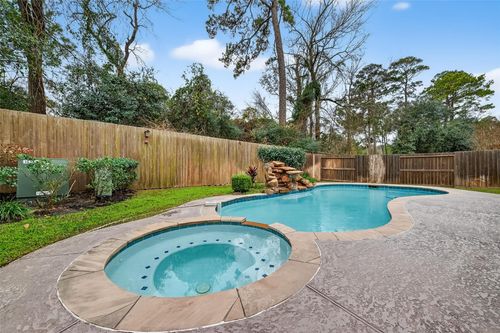 66 S Longsford Cir, The Woodlands, TX, 77382-1780 | Card Image