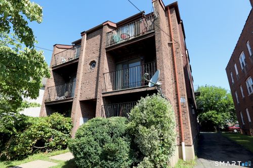 4b-186-188 Preston St, Hartford, CT, 06114-2560 | Card Image