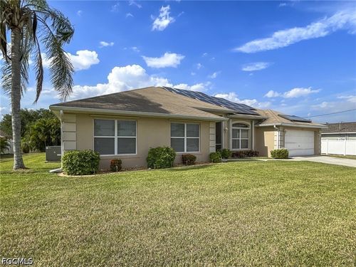 1817 Sw 22nd Ln, Cape Coral, FL, 33991-3532 | Card Image