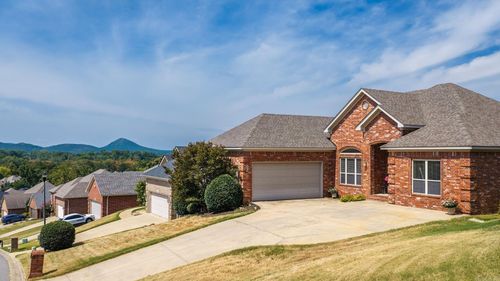 245 Summit Valley Cir, Maumelle, AR, 72113-5934 | Card Image