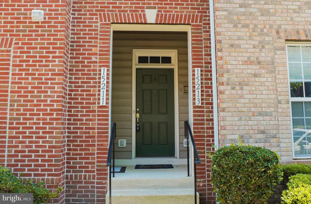 Residential Lease in WOODBRIDGE