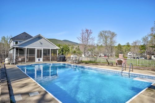 117 Dinsmore Rd, Intervale, NH, 03845-5200 | Card Image