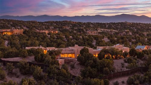 33 Spirit Court, Santa Fe, NM, 87506 | Card Image