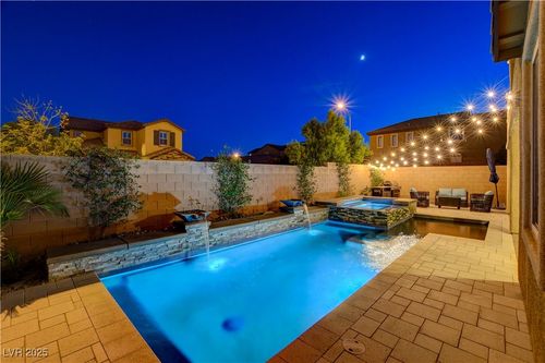 7311 Spring Flower Ave, Las Vegas, NV, 89117-3827 | Card Image