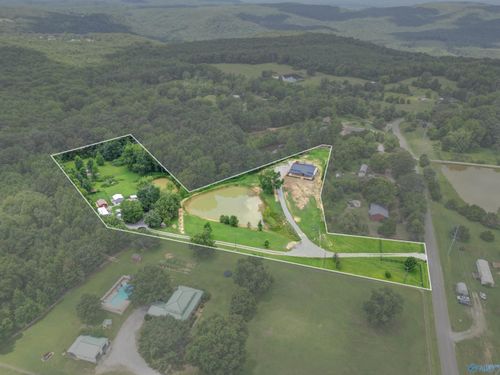 1675 Six Mile Creek Rd, Eva, AL, 35621-7132 | Card Image