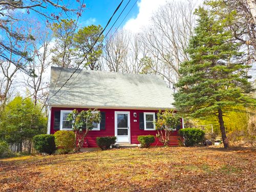 11 Webquish Ln, Mashpee, MA, 02649-2805 | Card Image
