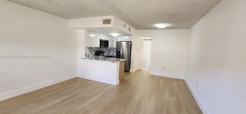 apt-109-8660 Nw 5th Ter, Miami, FL, 33126-6808 | Card Image