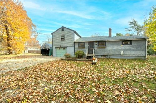 40 3rd Ave, Halifax, MA, 02338-1318 | Card Image