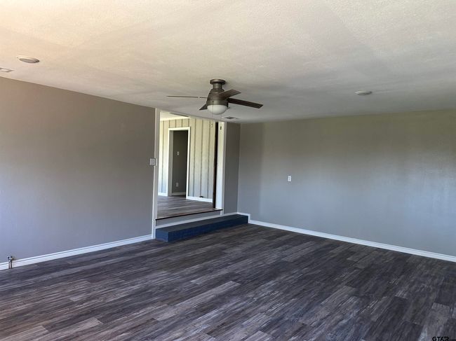 6890 State Highway 294 W, House other with 3 bedrooms, 2 bathrooms and null parking in Alto TX | Image 10