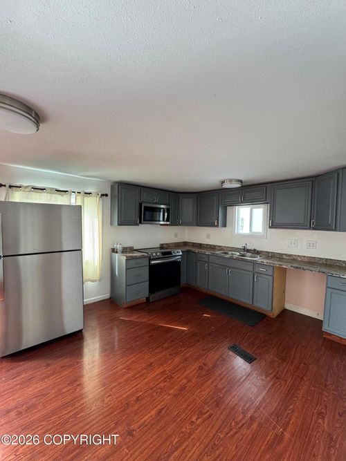 spc-47-705 Muldoon Road, Anchorage, AK, 99504 | Card Image