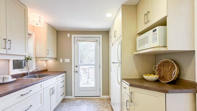 9 Maple Lane, House other with 3 bedrooms, 1 bathrooms and 1 parking in Goderich ON | Image 19