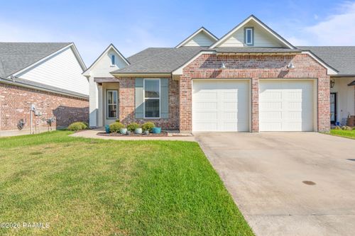 231 Whispering Meadows Rd, Broussard, LA, 70518-7931 | Card Image