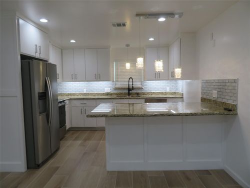 c-7214 Corsicana St, Houston, TX, 77020-7615 | Card Image