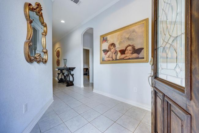 422 Betony Loop, House other with 3 bedrooms, 3 bathrooms and 2 parking in Buda TX | Image 5