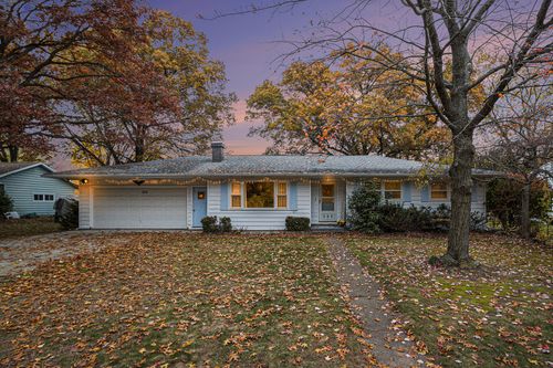 305 Orchard Cir, Gobles, MI, 49055 | Card Image
