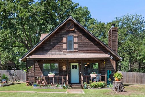 377 Southern Oaks Drive, Streetman, TX, 75859 | Card Image
