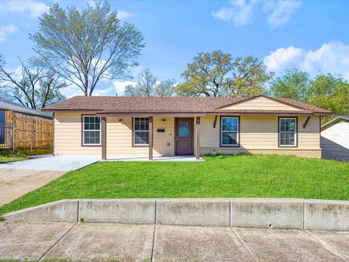 7245 Van Natta Ln, Fort Worth, TX, 76112-5833 | Card Image